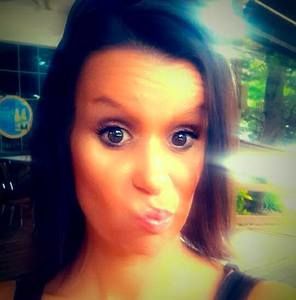 Meet your Posher, Jenn